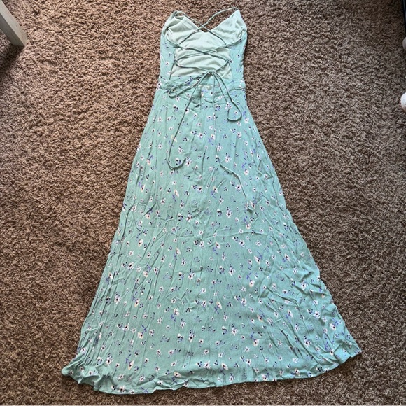 Promesa | Teal Floral Open-Back Dress - Picture 2 of 5
